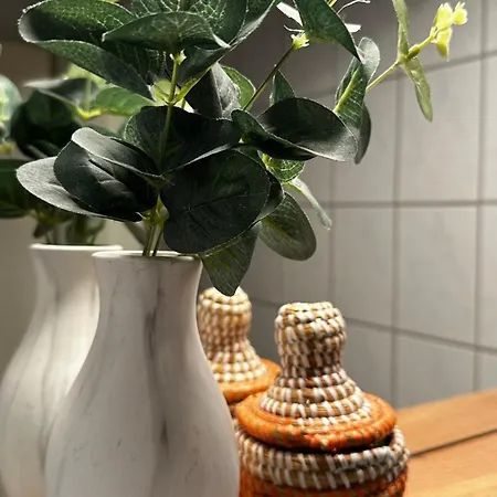 Zentral Gelegenes Mit Tiefgarage, Boxspringbett Nahe Zoo * Osnabrück