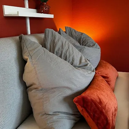 Zentral Gelegenes Mit Tiefgarage, Boxspringbett Nahe Zoo * Osnabrück
