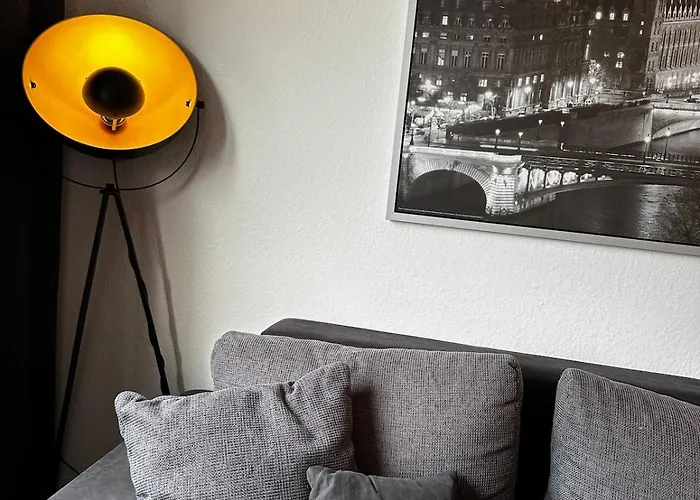 Zentral Gelegenes Mit Tiefgarage, Boxspringbett Nahe Zoo *